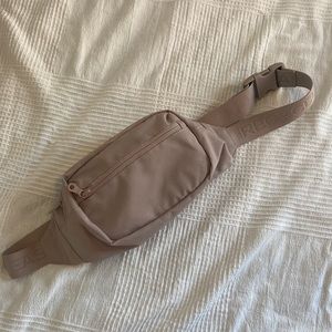 Girlfriend Collective Belt Bag Fanny Pack
